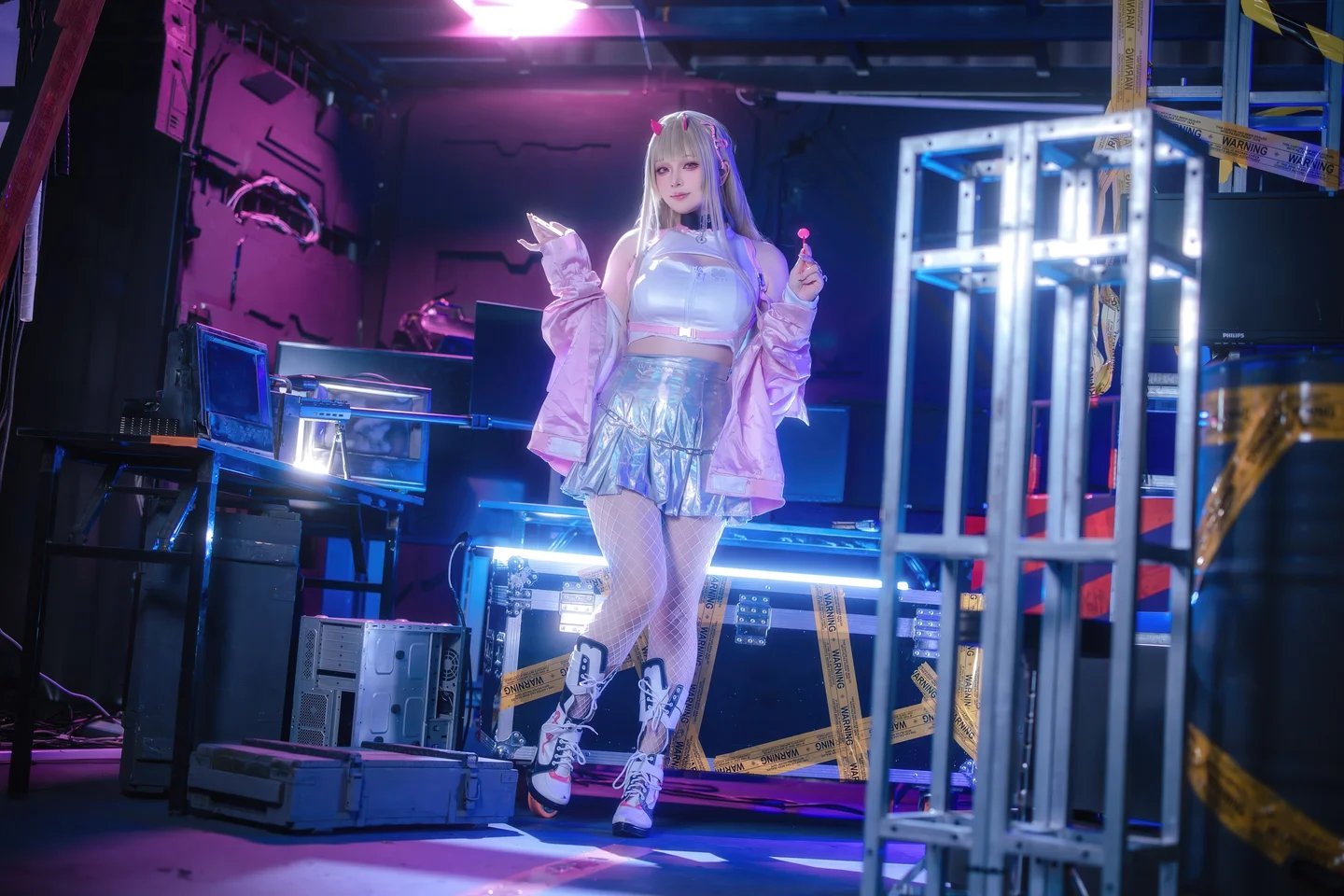 屿鱼 - No.073 胜利女神：妮姬 毒蛇 [86P-1.01GB]